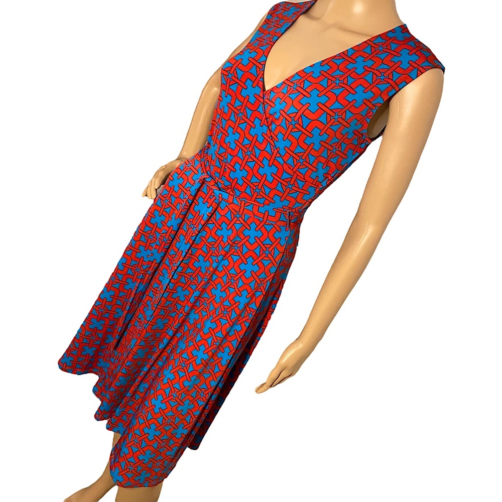 🆕 LEOTA  | NWT GEO CHAIN ESSENTIAL JERSEY WRAP DRESS - Picture 4 of 16